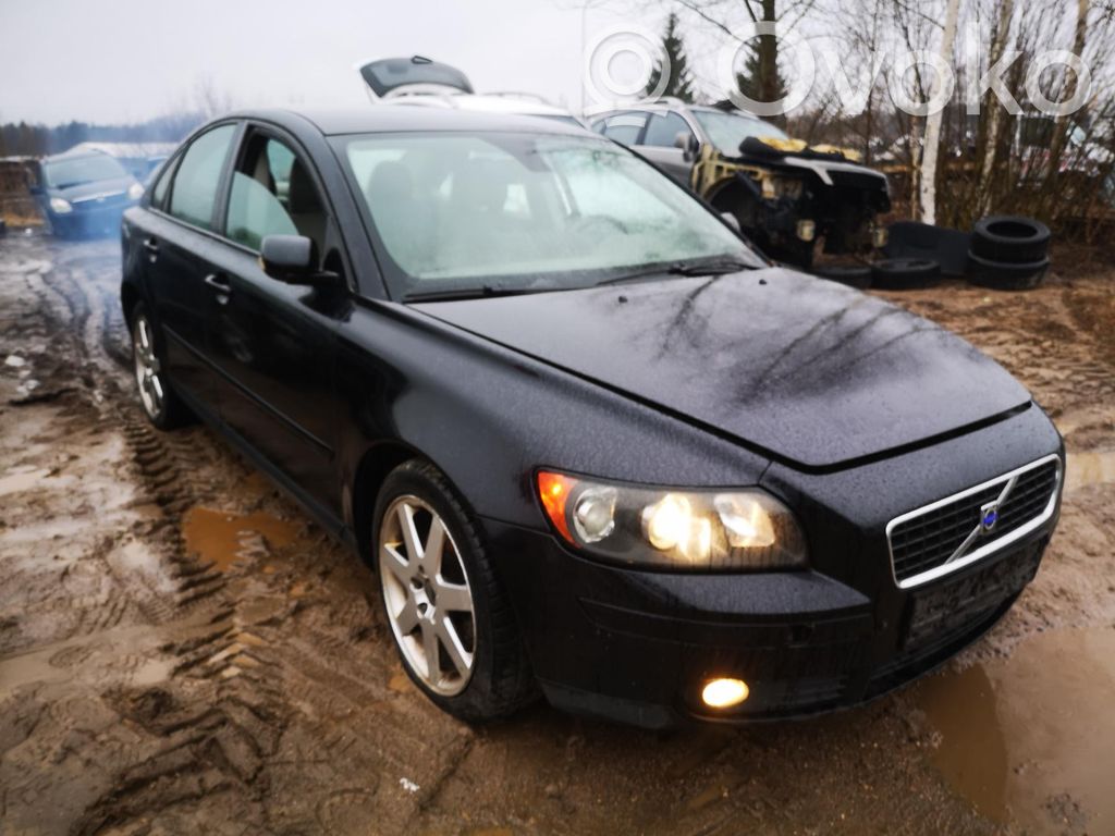 S40 S40, V40  30683604