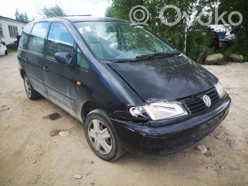 Sharan Sharan  307226C