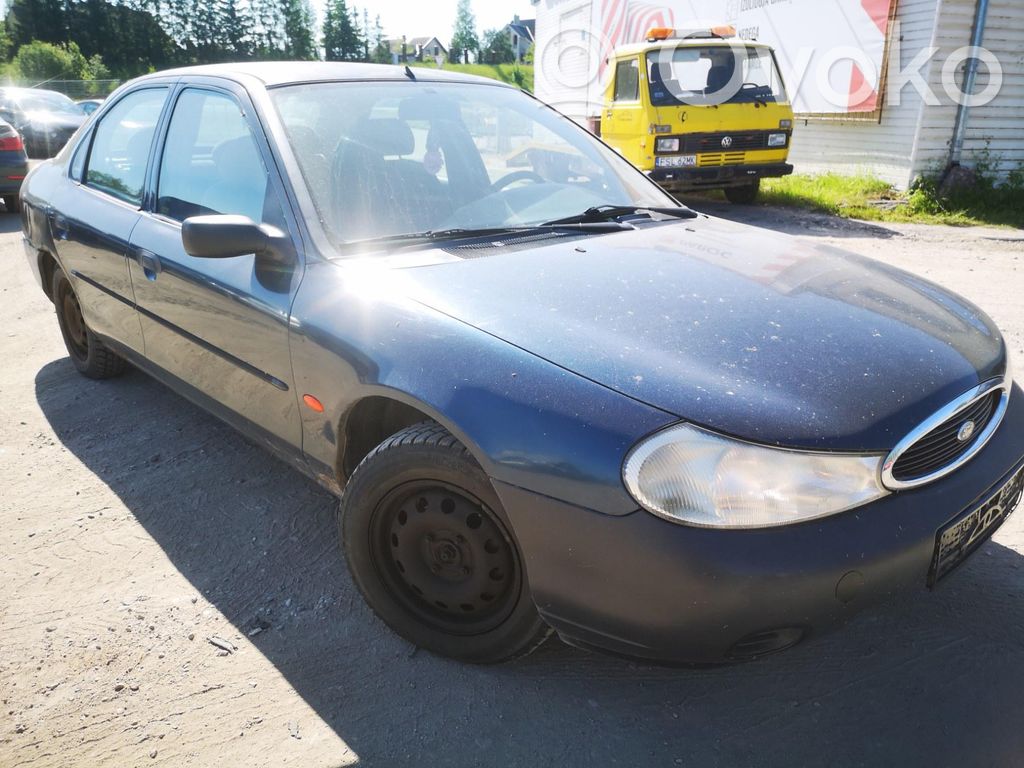 Mondeo MK II Mondeo  958FVB
