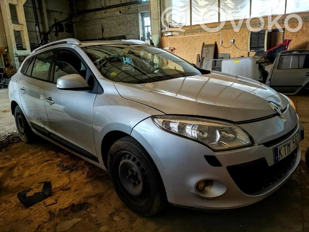 Megane III Megane  8200871583