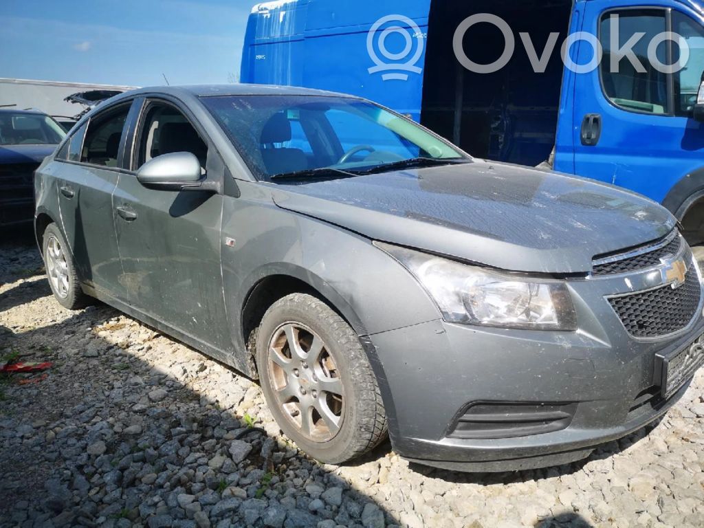 Cruze Cruze  13248547