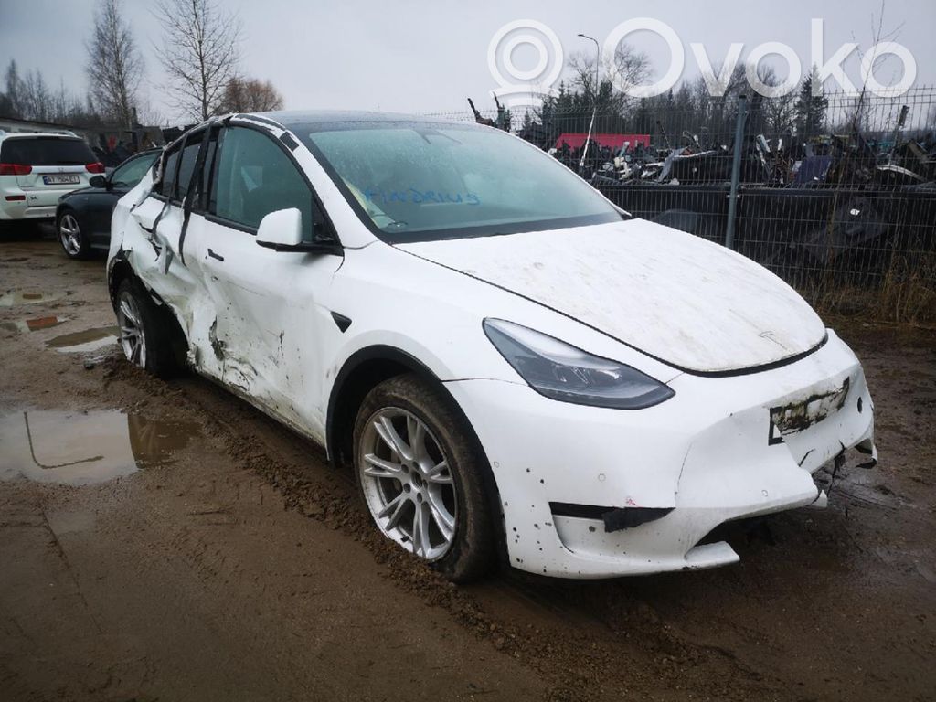Model Y Tesla Model Y  149774400C