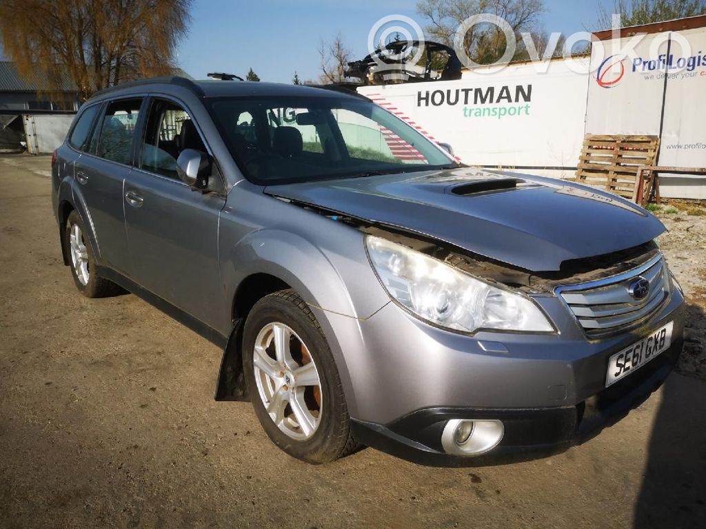 Outback Outback  27536AJ003