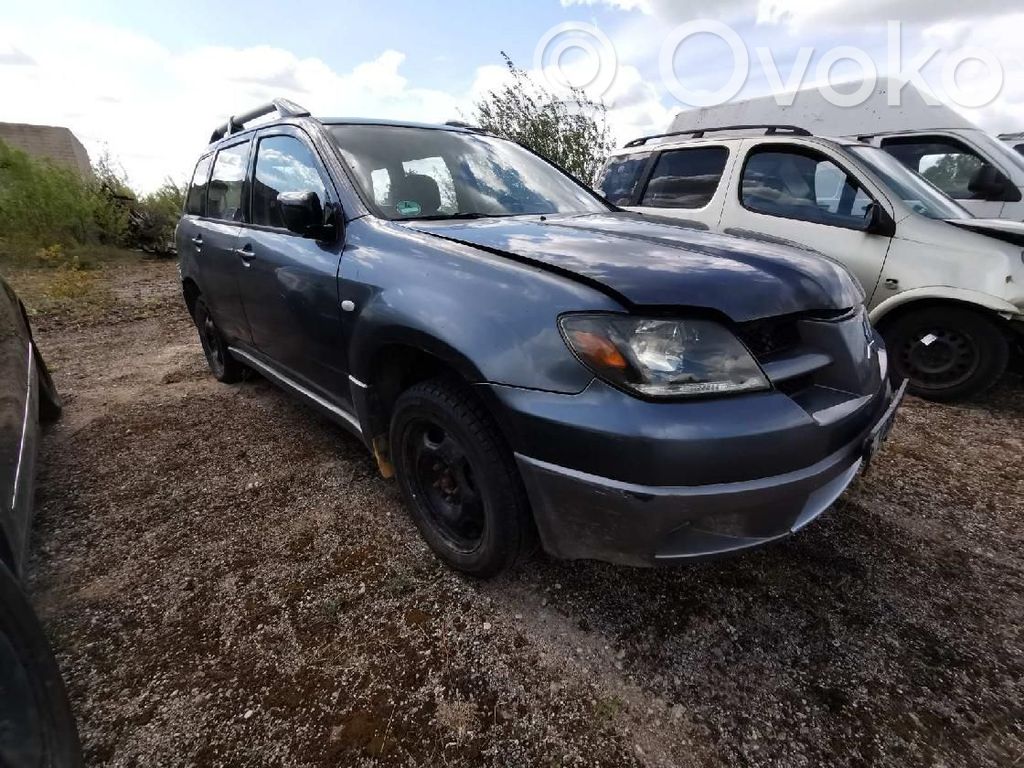 Outlander Outlander  C8DD320M