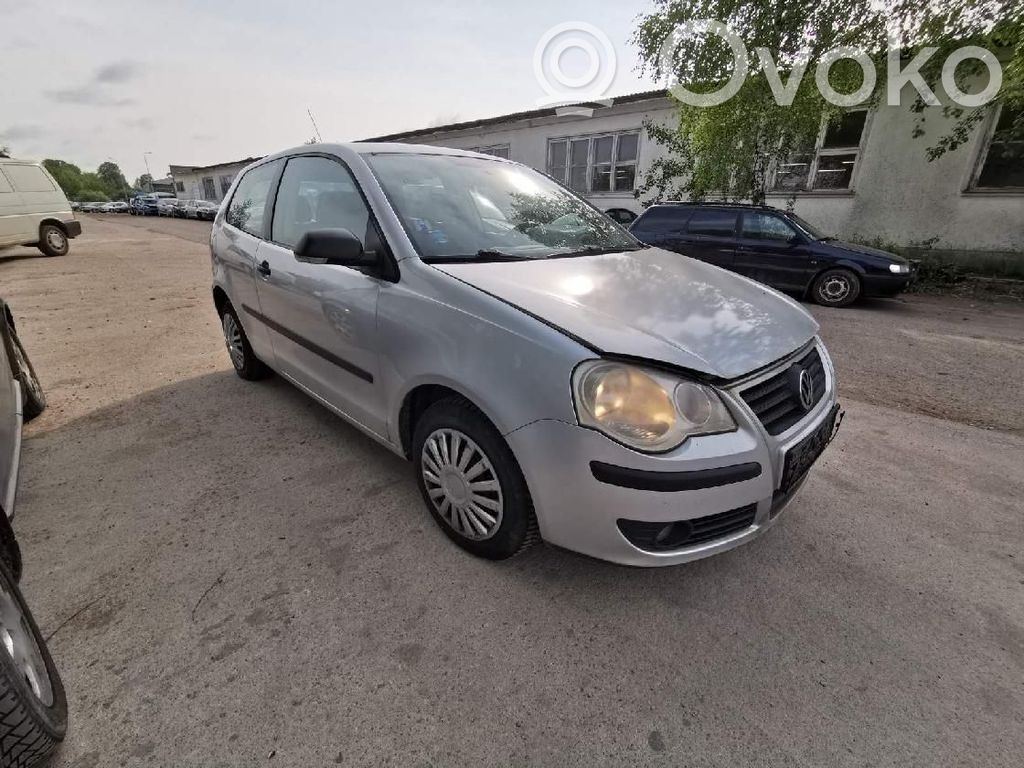 Polo IV 9N3 Polo  6Q3919238B