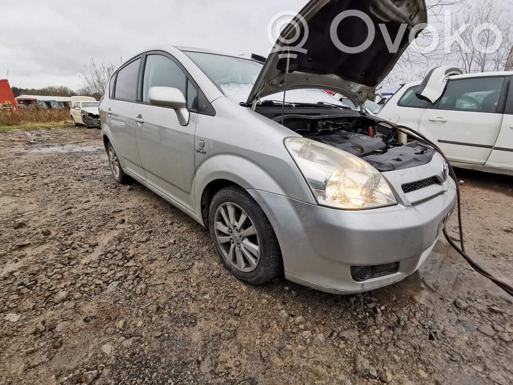 Corolla Verso AR10 Corolla Verso  8948064010