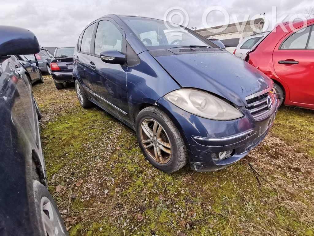 A W169 A-class  1698207010