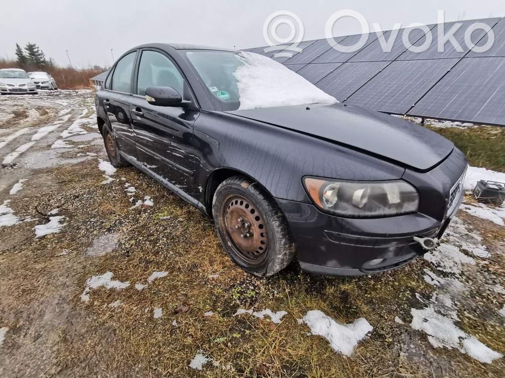 S40 S40, V40  33465M