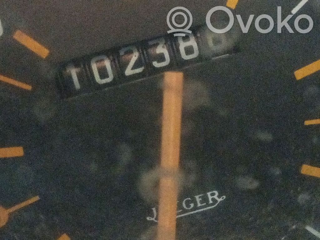 4 4