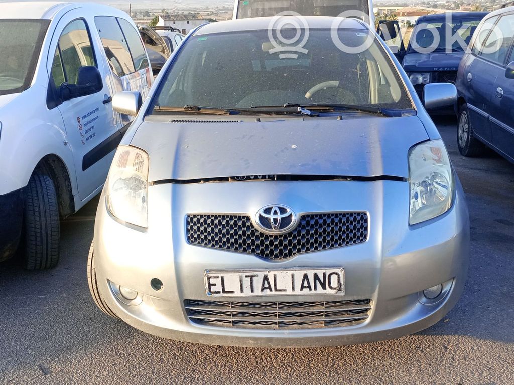Yaris Yaris