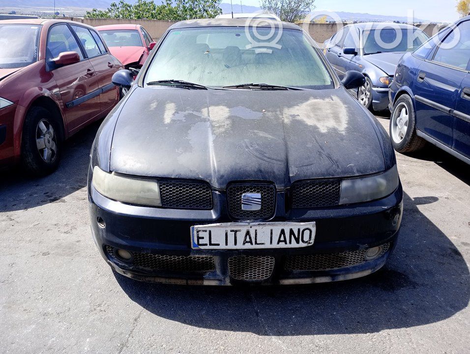 Leon (1M) Leon  1J1907637D