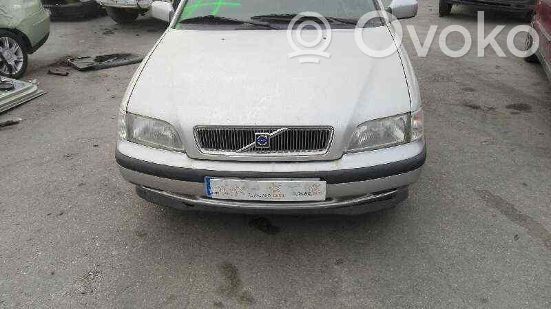 S40, V40 S40, V40