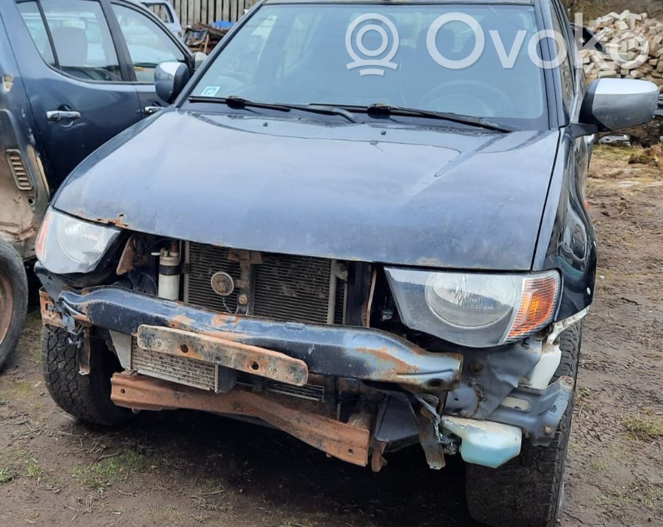 L200 L200, L300, L400 Space Gear  MN168951