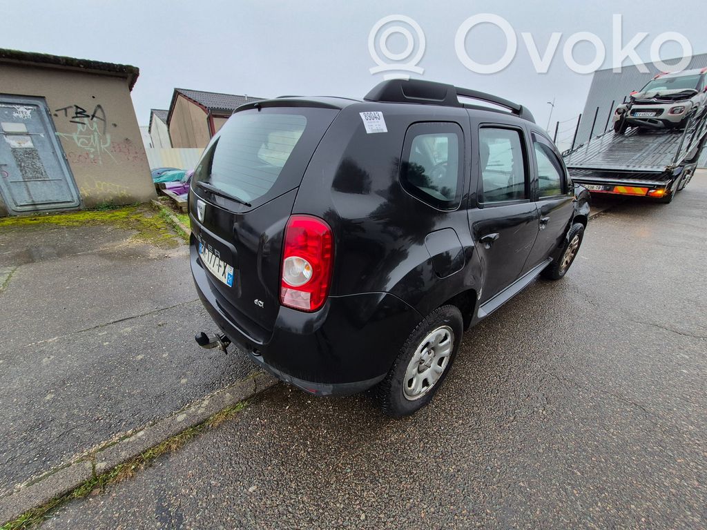 Duster Duster  8201246258