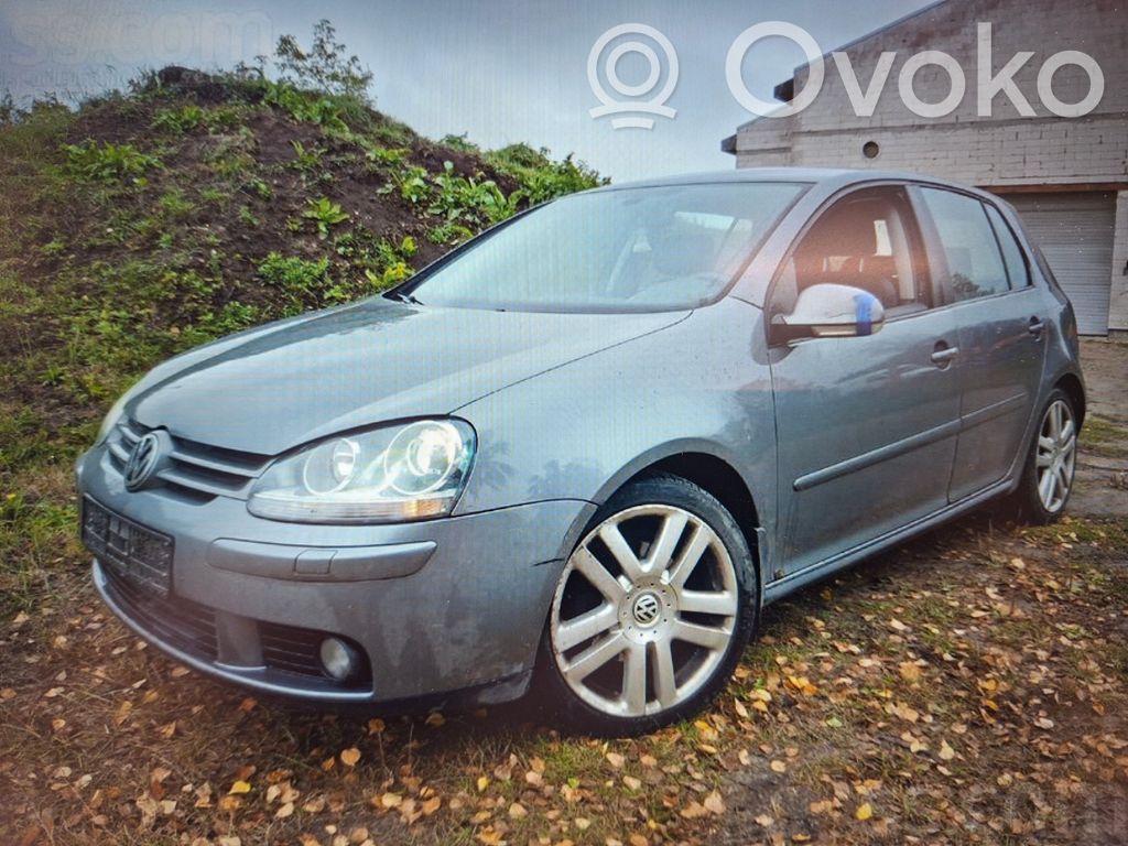 Golf V Golf  994858105