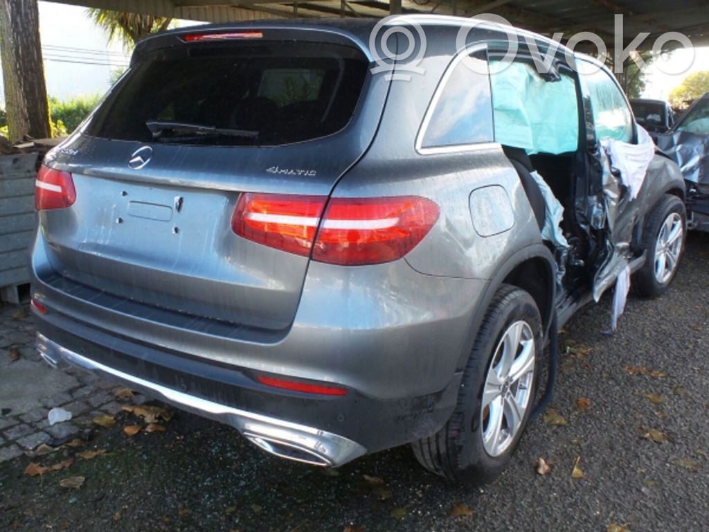 GLC X253 C253 GLC-class