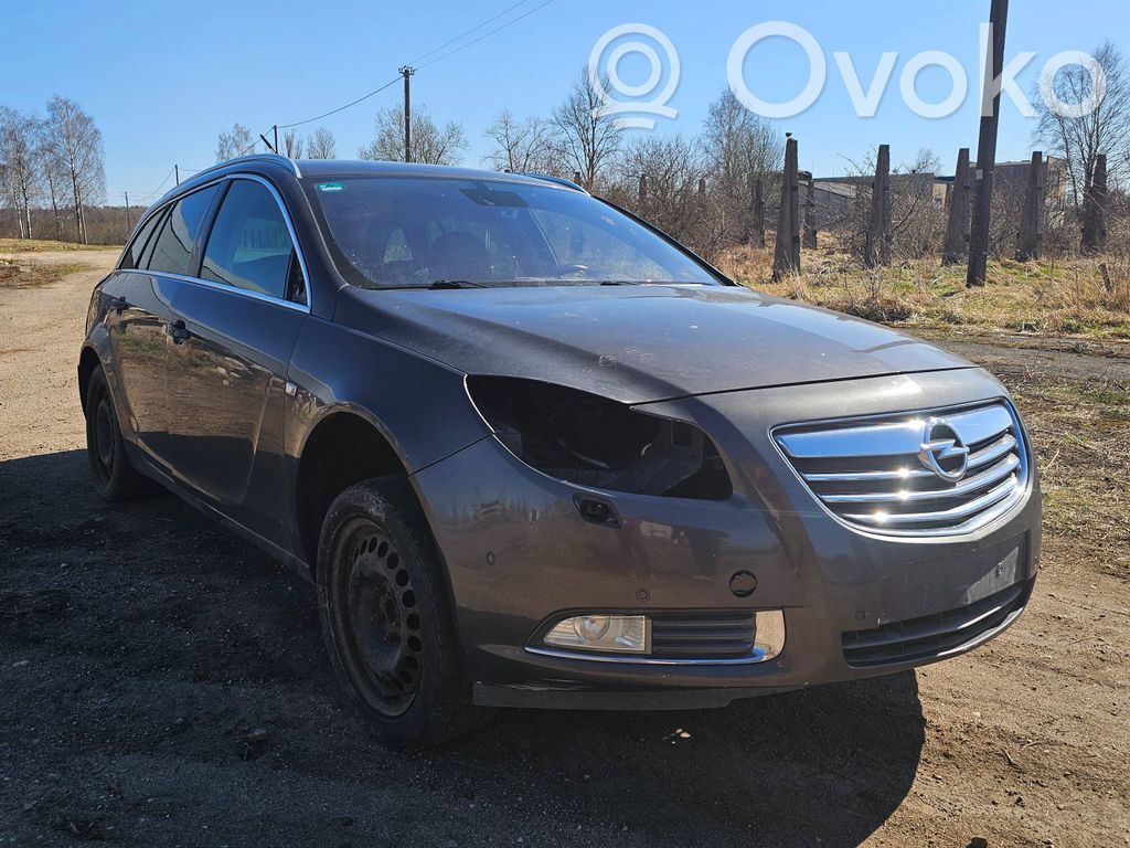 Insignia A Insignia  13280306