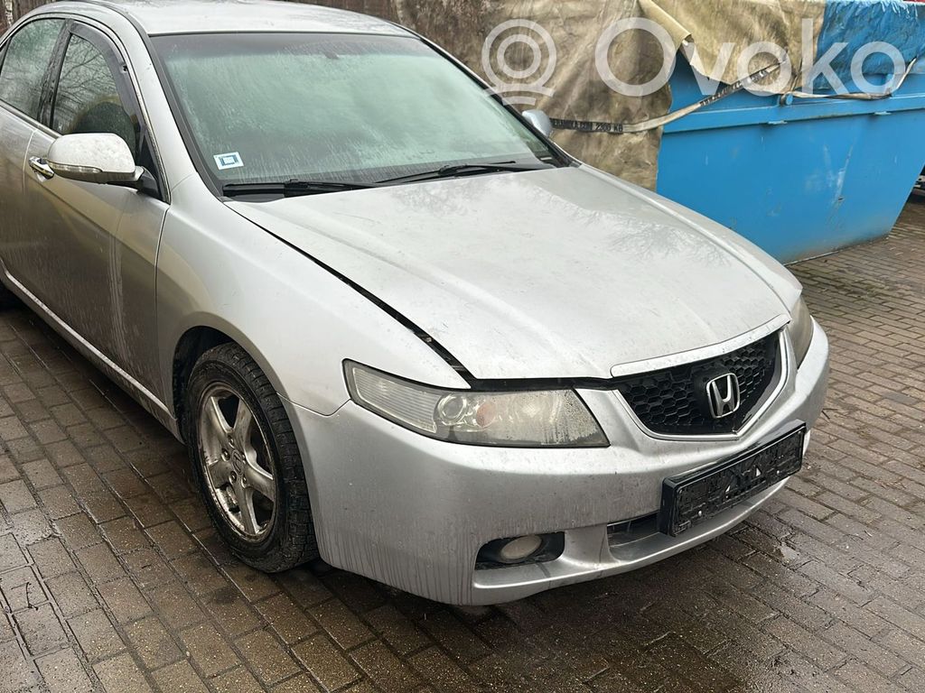 Accord Accord  13T65077Y01