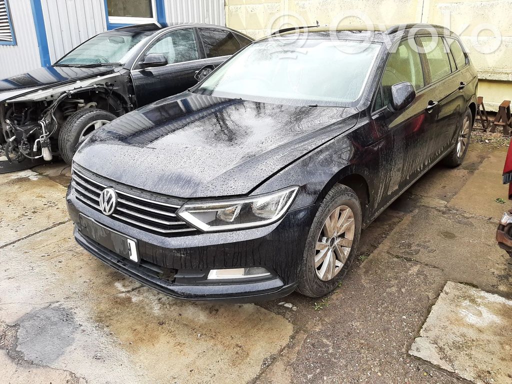 PASSAT B8 Passat  3C0853858