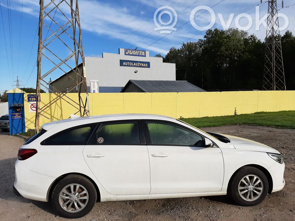 i30 i30  93730G3000