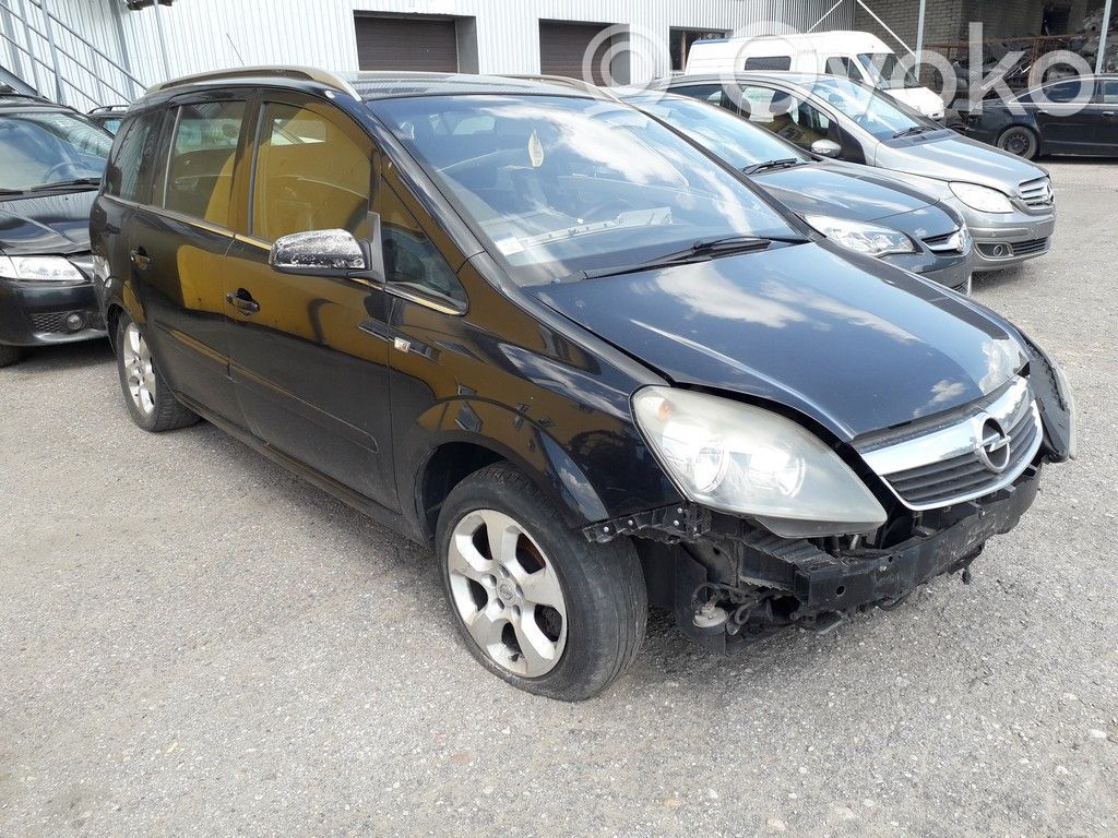 Zafira B Zafira  13171435