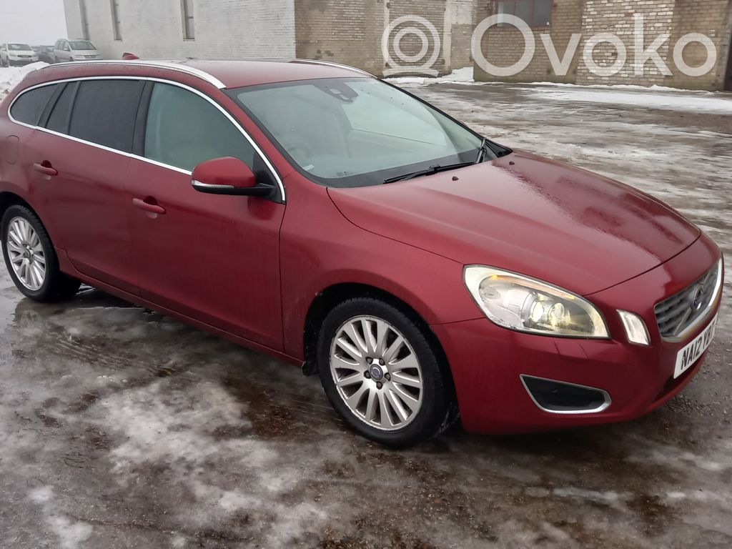 V60 V60, V60 Cross Country  34110217A