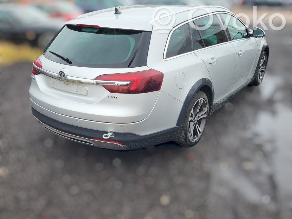 Insignia A Insignia  55579019