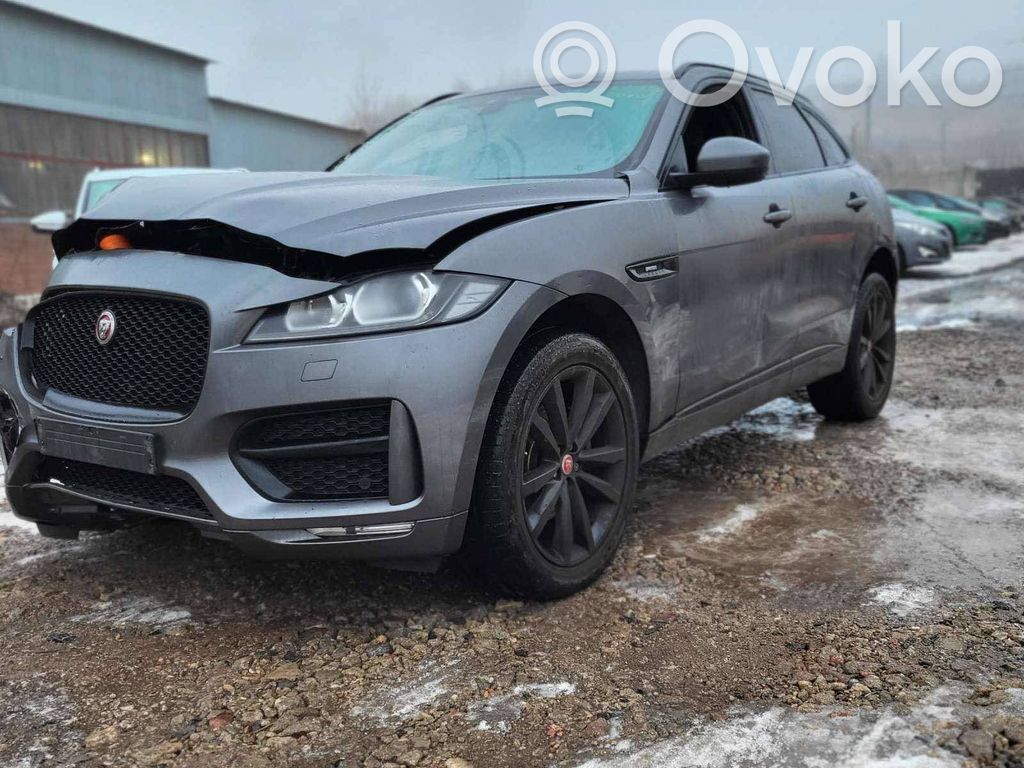 F-Pace F-Pace  GX7314017FC
