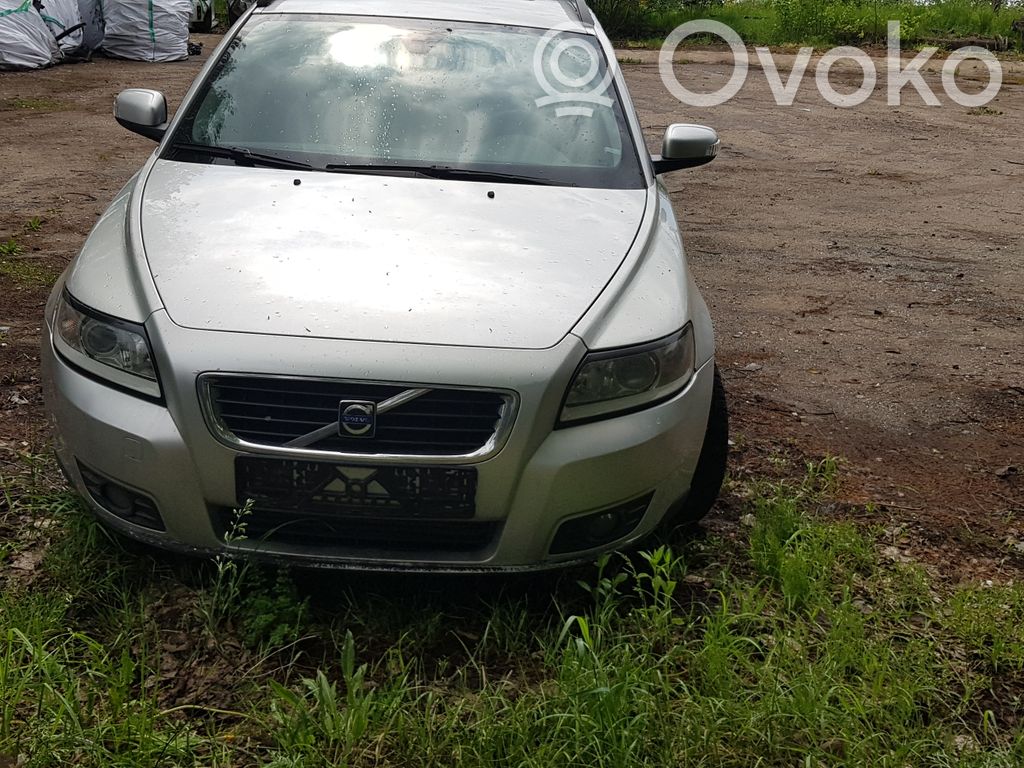 V50 V50