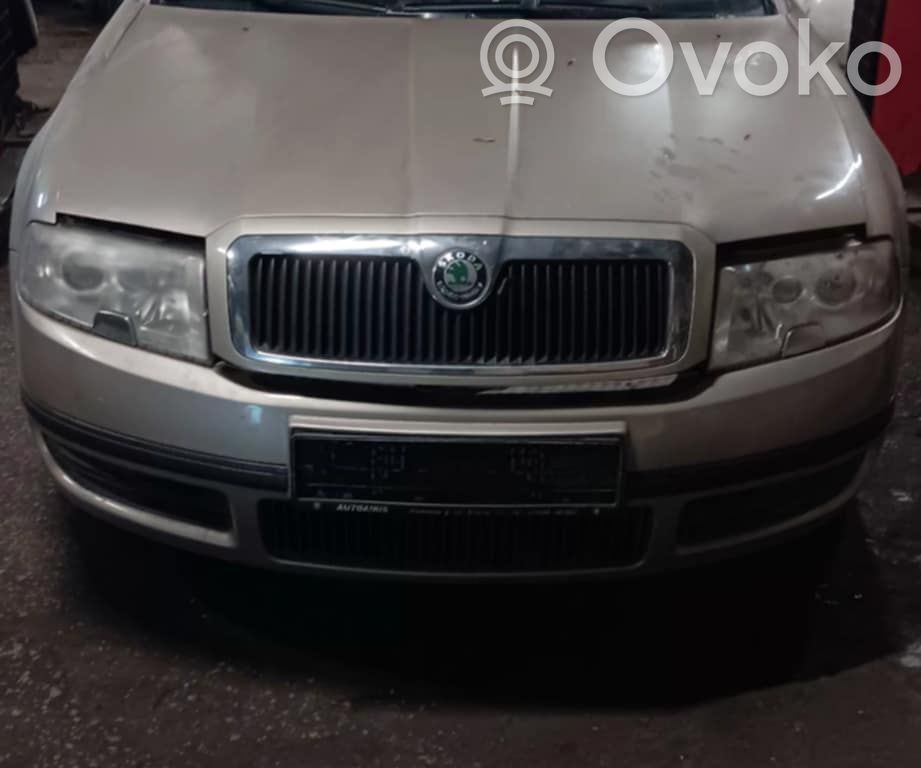 Superb B5 (3U) Superb