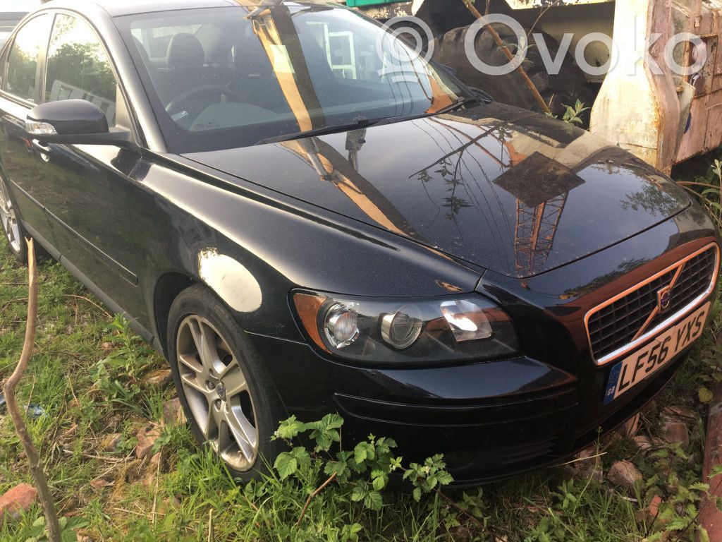 S40 S40, V40  46594