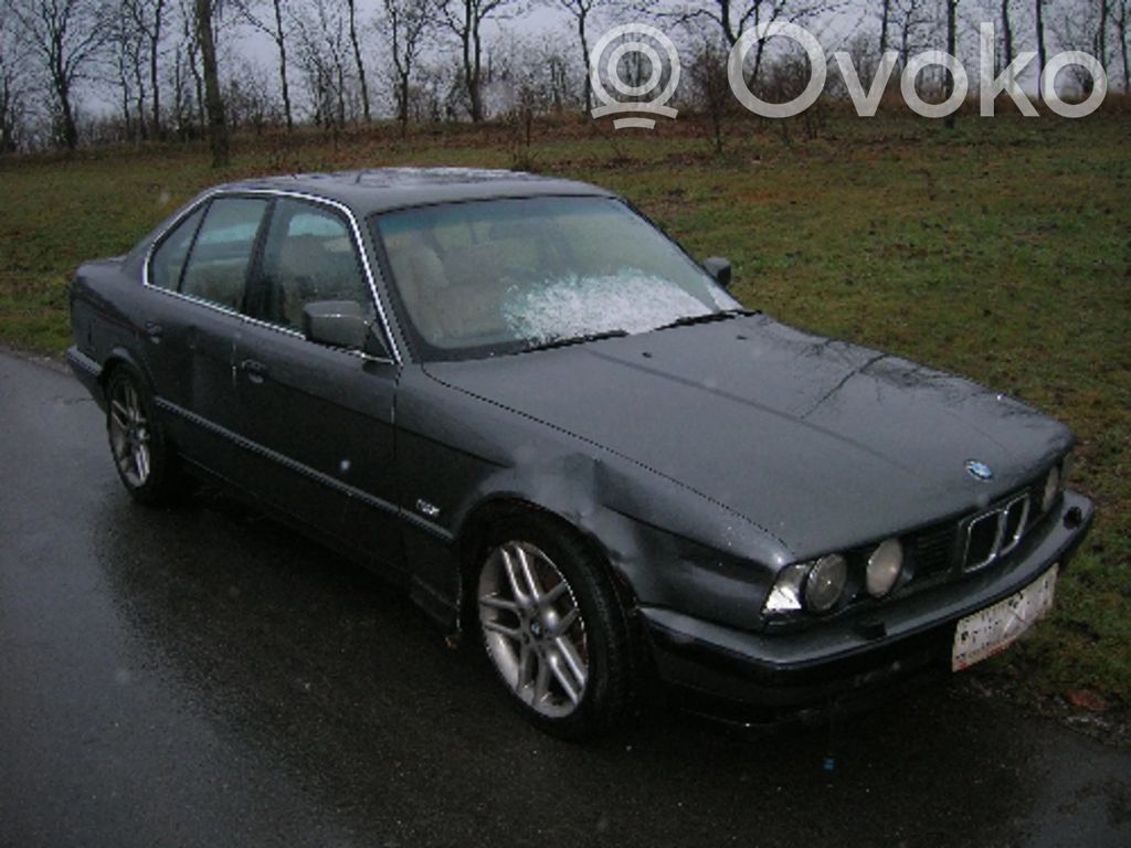 5 E34 Series 5  61351388614