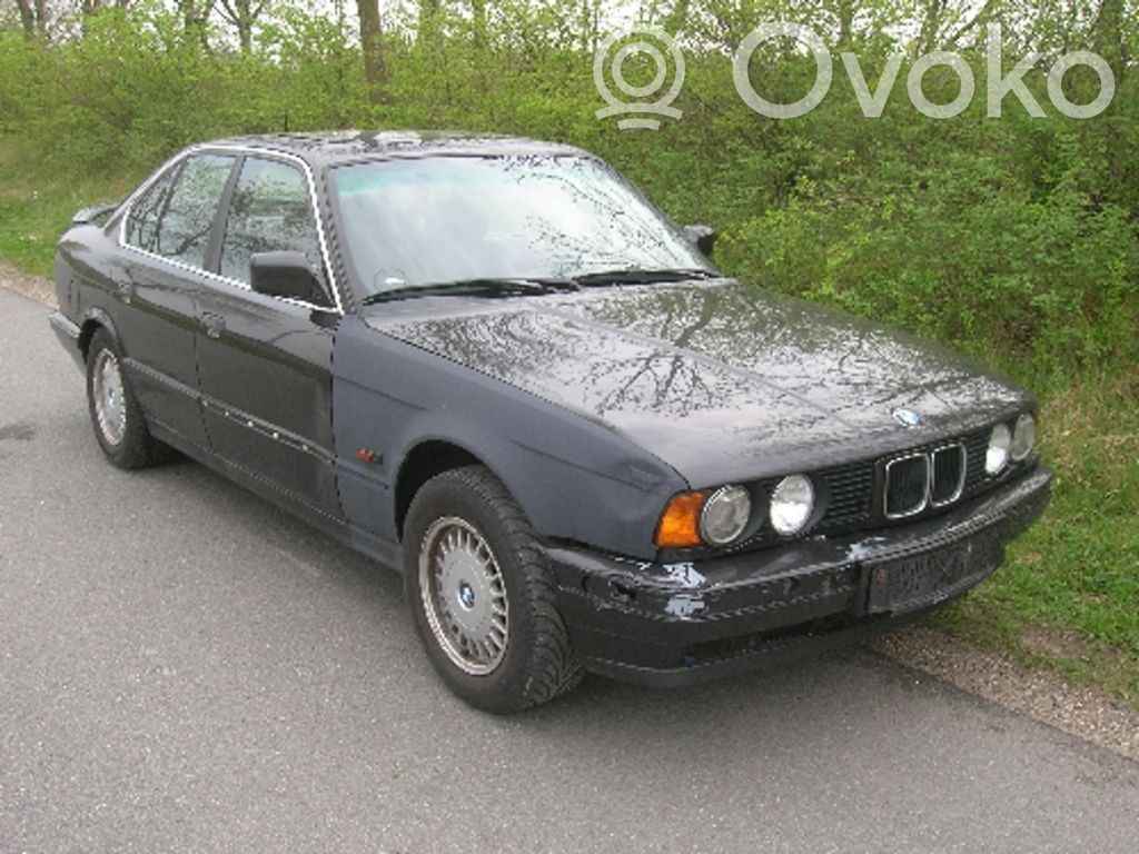 5 E34 Series 5  11351716095