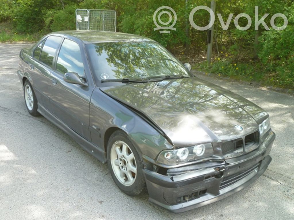 3 E36 Series 3  00049043