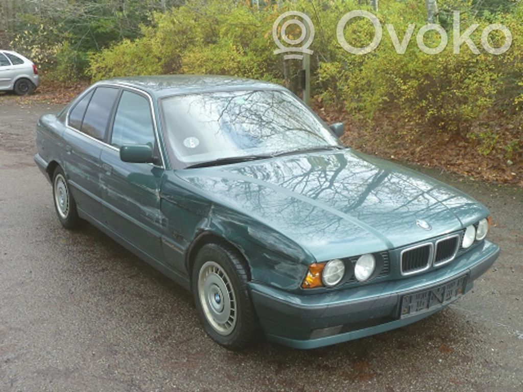 5 E34 Series 5  11009068836