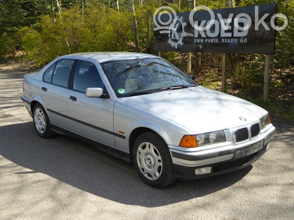 3 E36 Series 3  64111374242