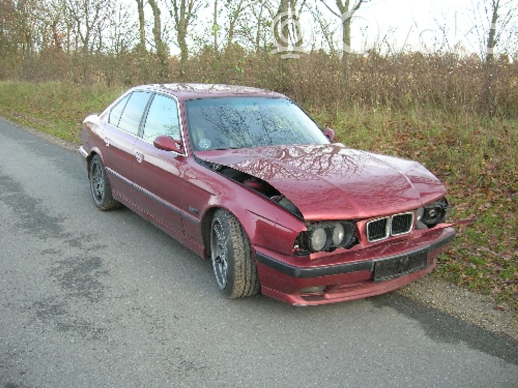 5 E34 Series 5  61318350981