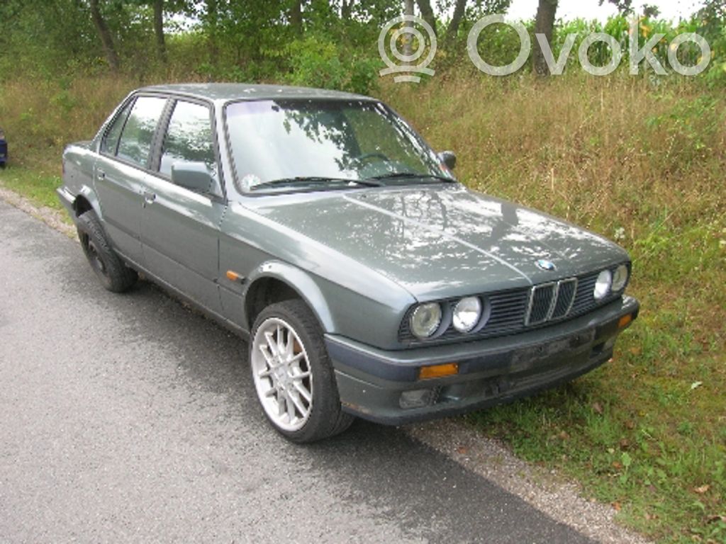 3 E30 Series 3  63131380962