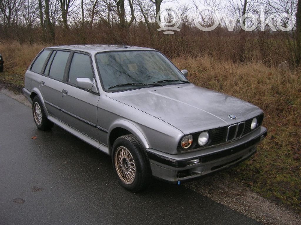 3 E30 Series 3  62141377004