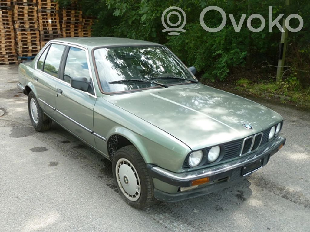 3 E30 Series 3  34111154377