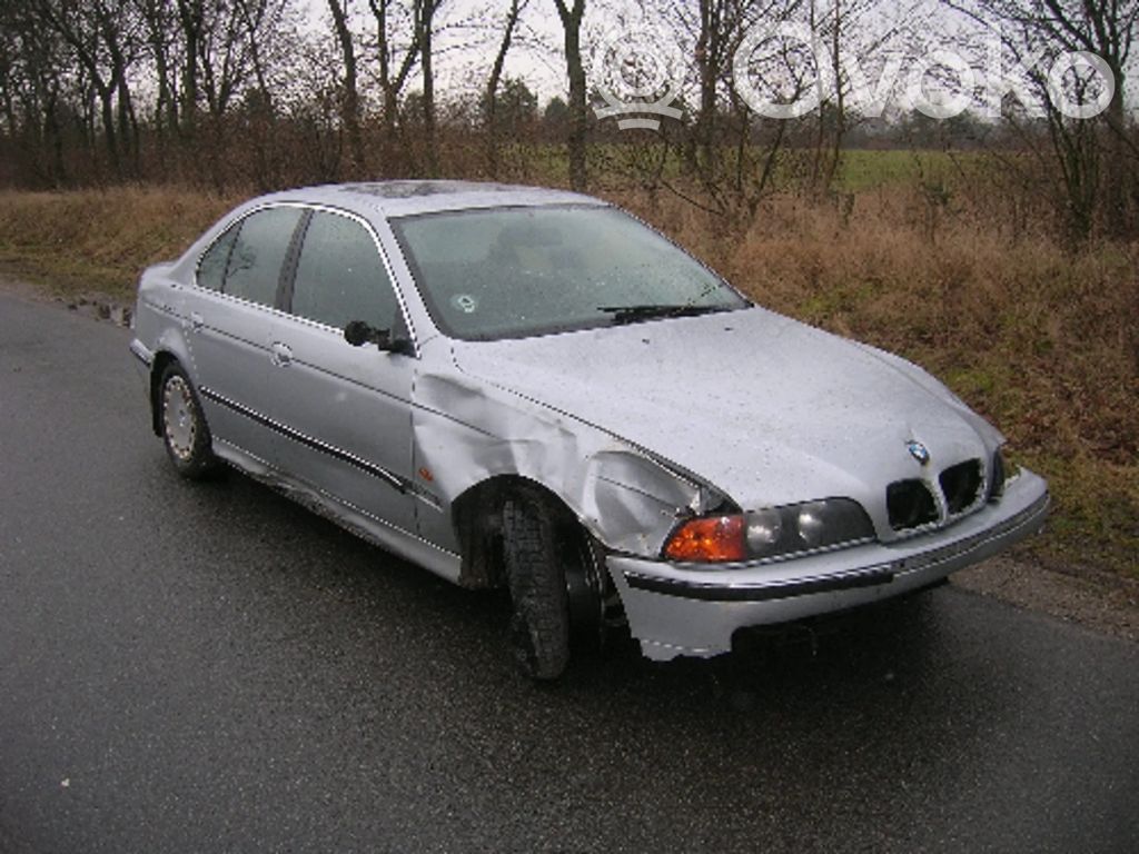 5 E39 Series 5  51168233461