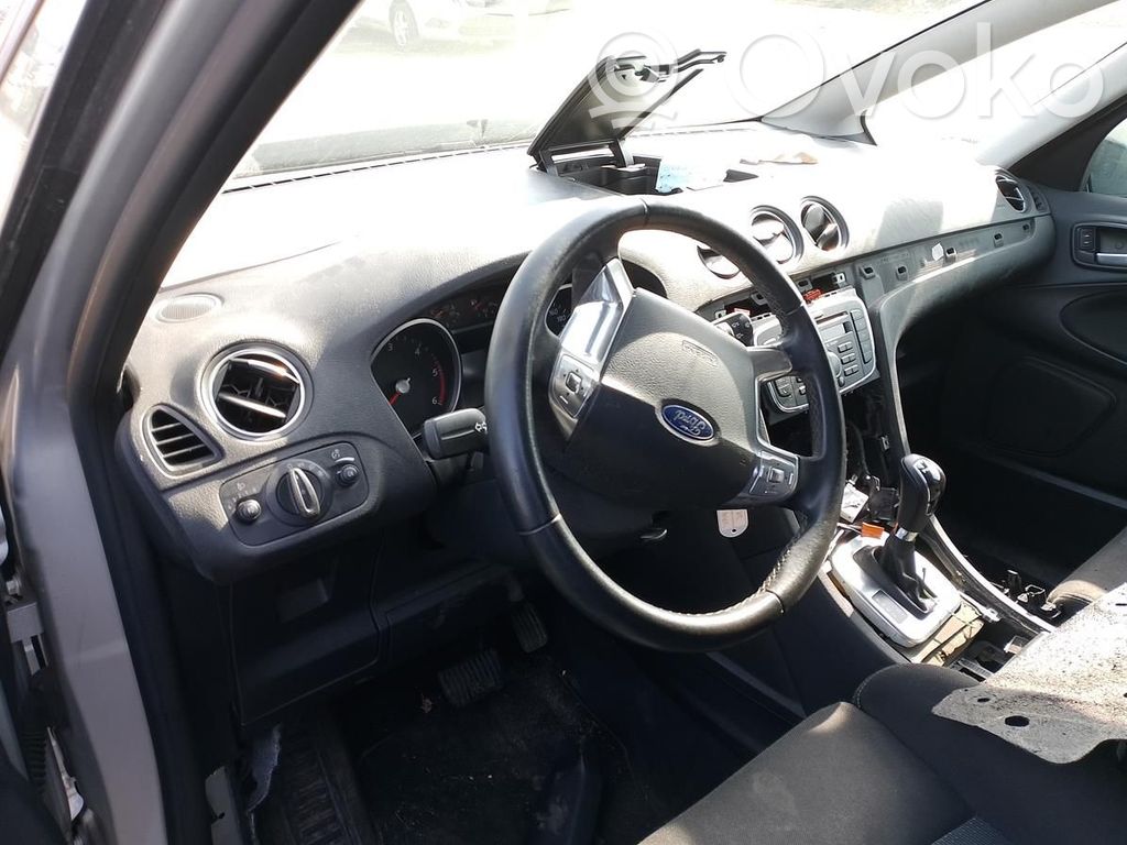 S-MAX S-MAX  BG9112A650FHE