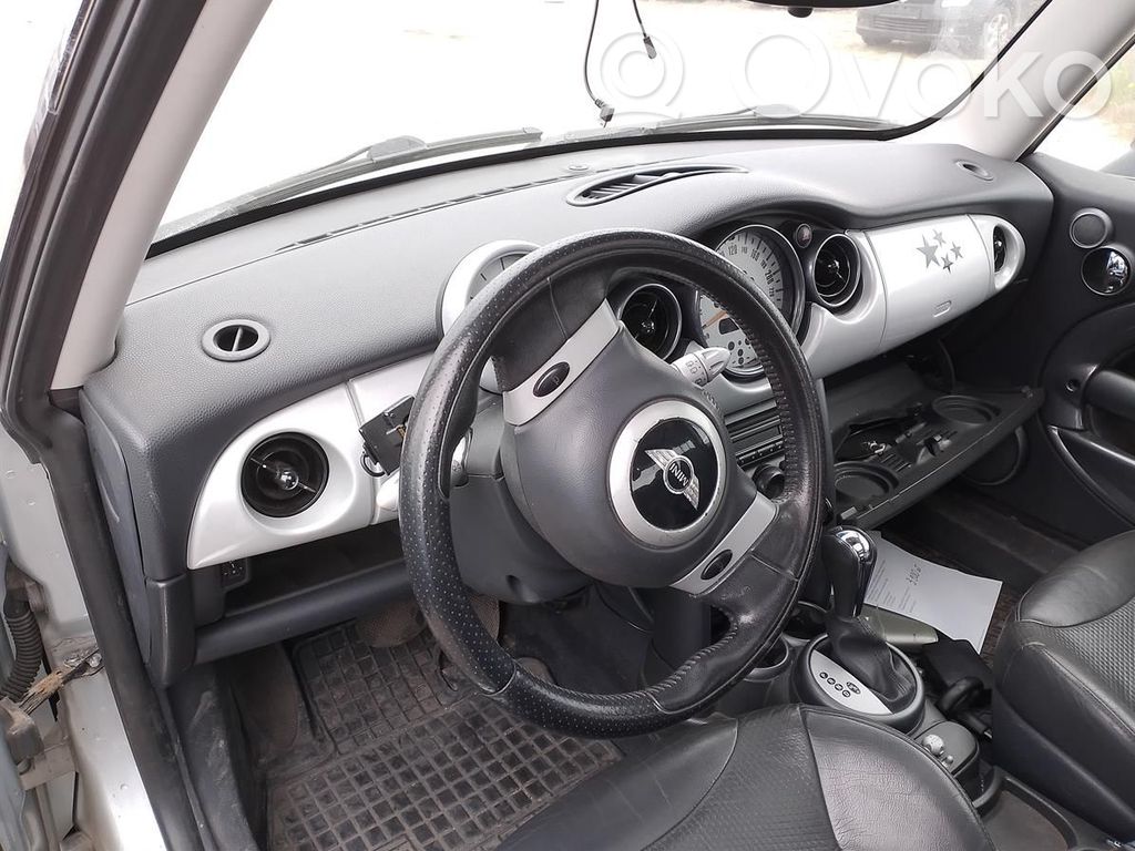One - Cooper Cabrio R52 One/Cooper Cabrio R52