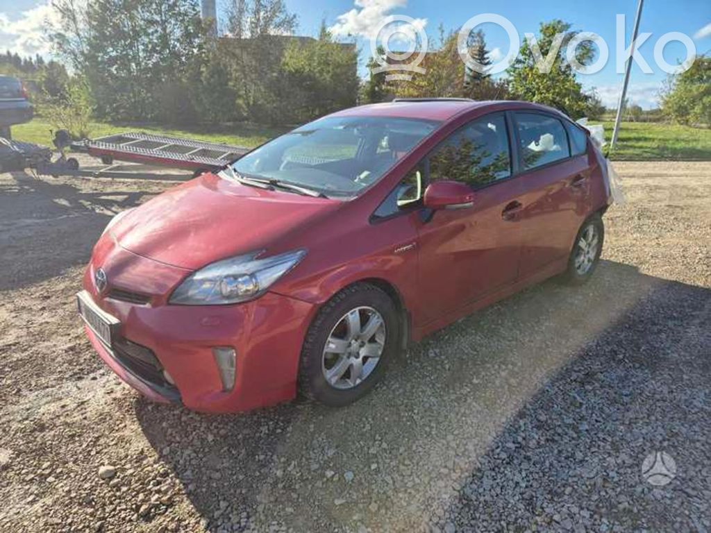 Prius (XW30) Prius  15A8549