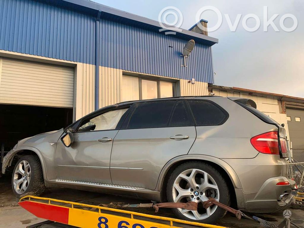 X5 E70 X5