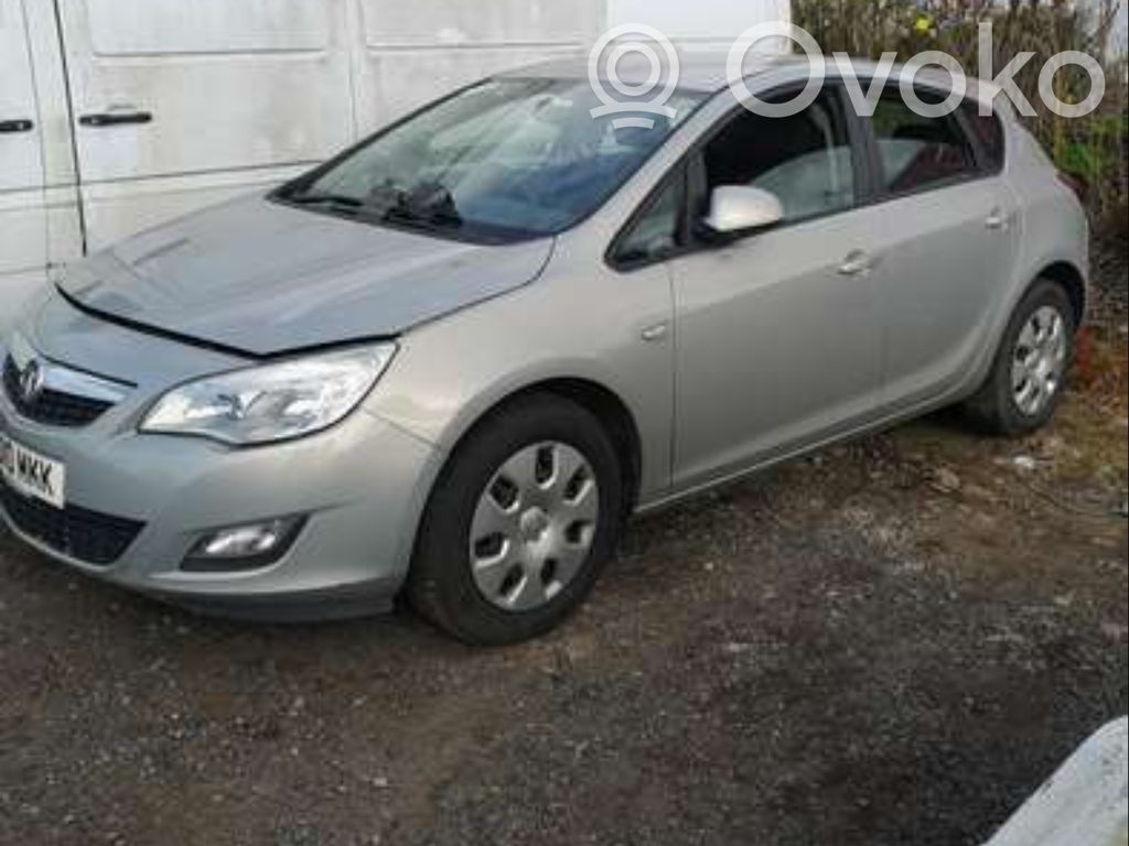 Astra J Astra  13368643