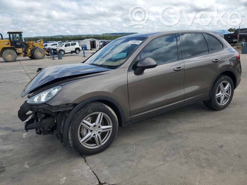 Cayenne (92A) Cayenne  0258017254
