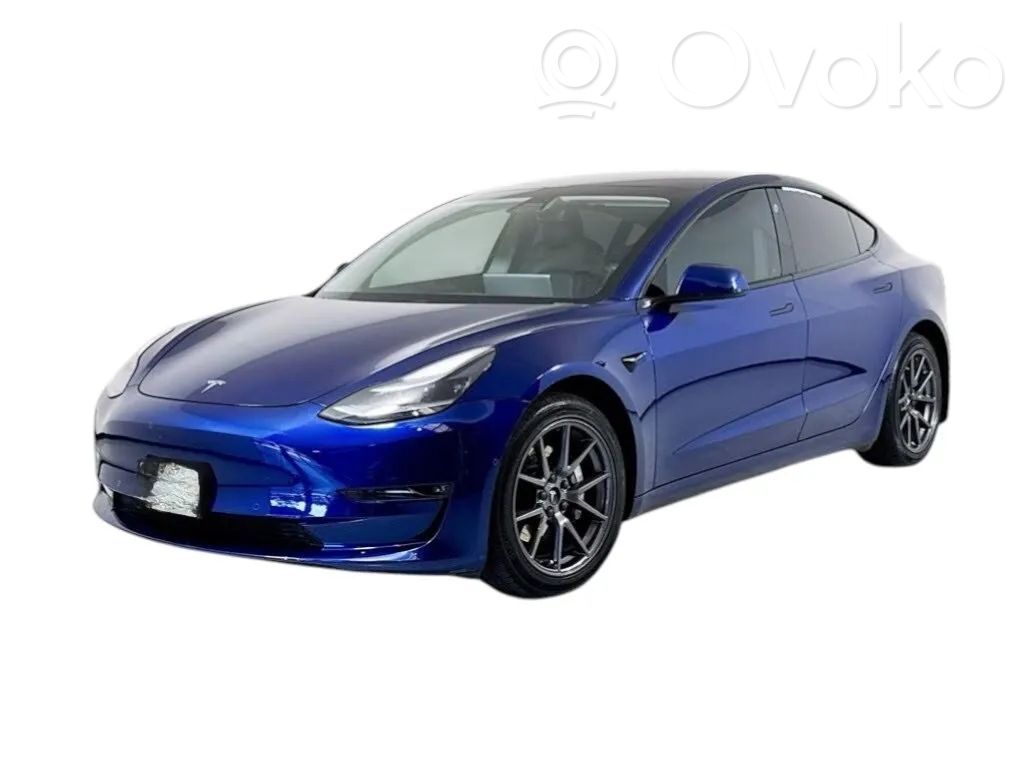 Model 3 Tesla Model 3  111160900