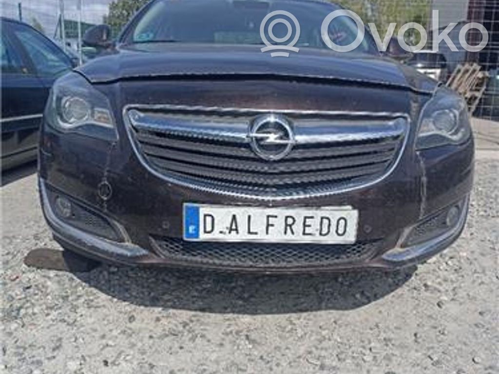 Insignia A Insignia  13586366