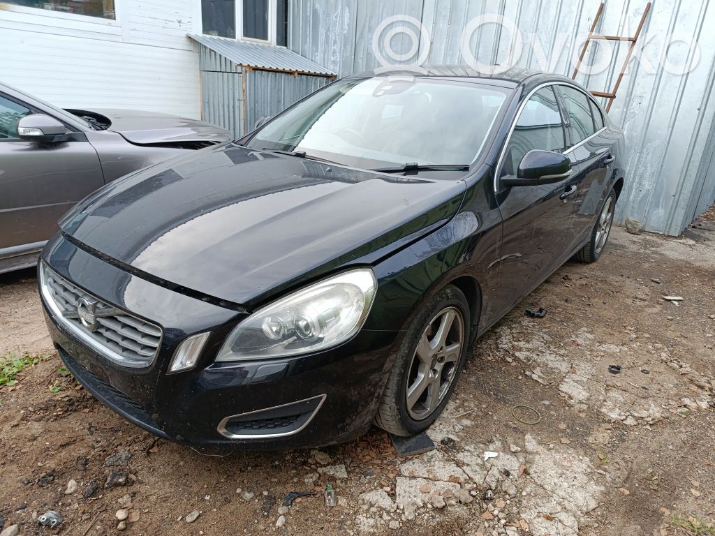 S60 S60  9124097